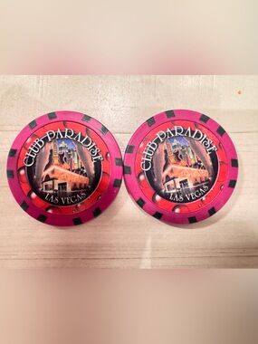 Former Club Paradise Gentlemen’s Club Poker Chip Set 100 – Las Vegas Collectible